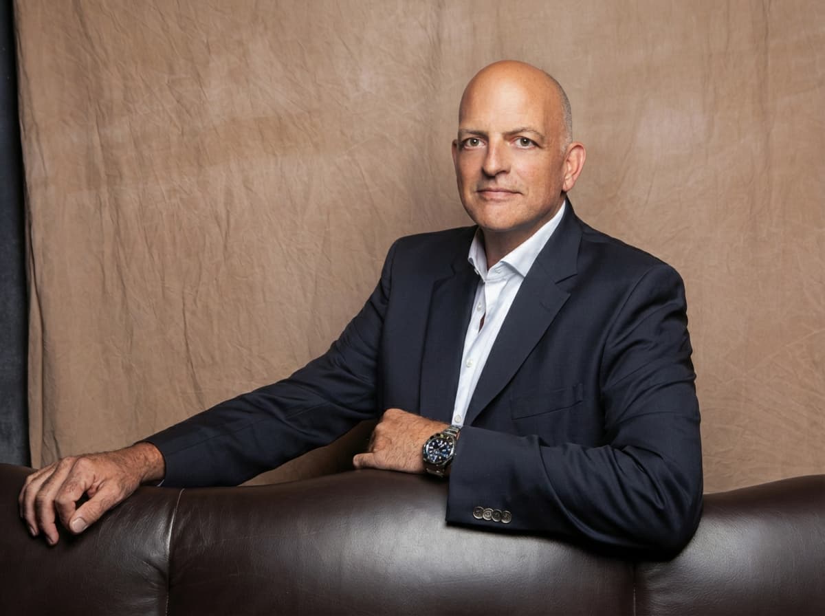Alex Passler's Vallist Finds Success in Quiet Luxury Over Buzz at Holborn's Finlaison House