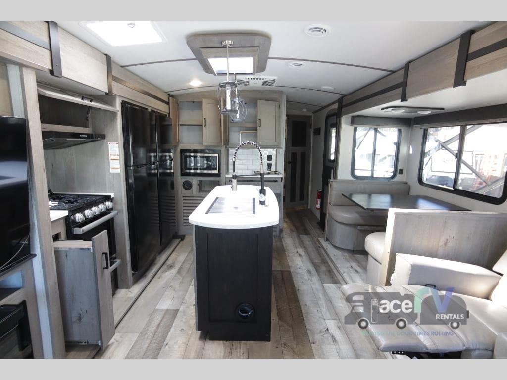 Ace RV Rentals Expands Pet-Friendly Fleet as Virginia RV Travel Demand Rises